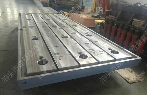 鑄鐵平臺(tái)該買多厚的